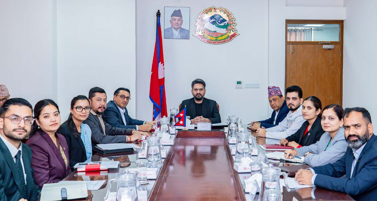 Cabinet meeting convening today at 3 PM